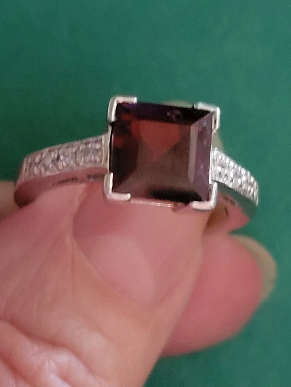 Silver Ring with Square Garnet-Cut Deep Red Center Stone